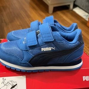 Brand New Navy Puma Velcro Sneakers
